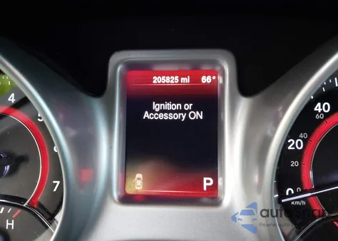 2013 Dodge Journey Sxt z USA, uszkodzony, nr VIN 3C4PDCBB5DT556817